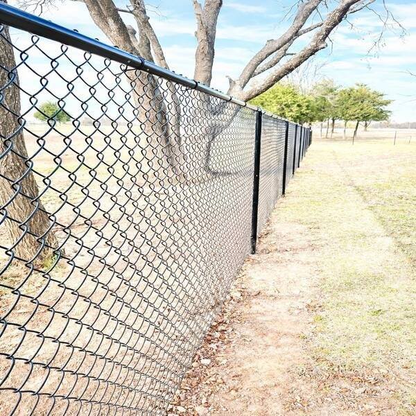 PVC coated chain link fence - Image 2